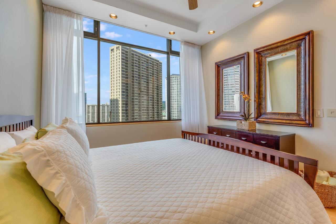 Hotel Castle At Palms At Waikiki