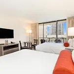 Castle At Palms At Waikiki